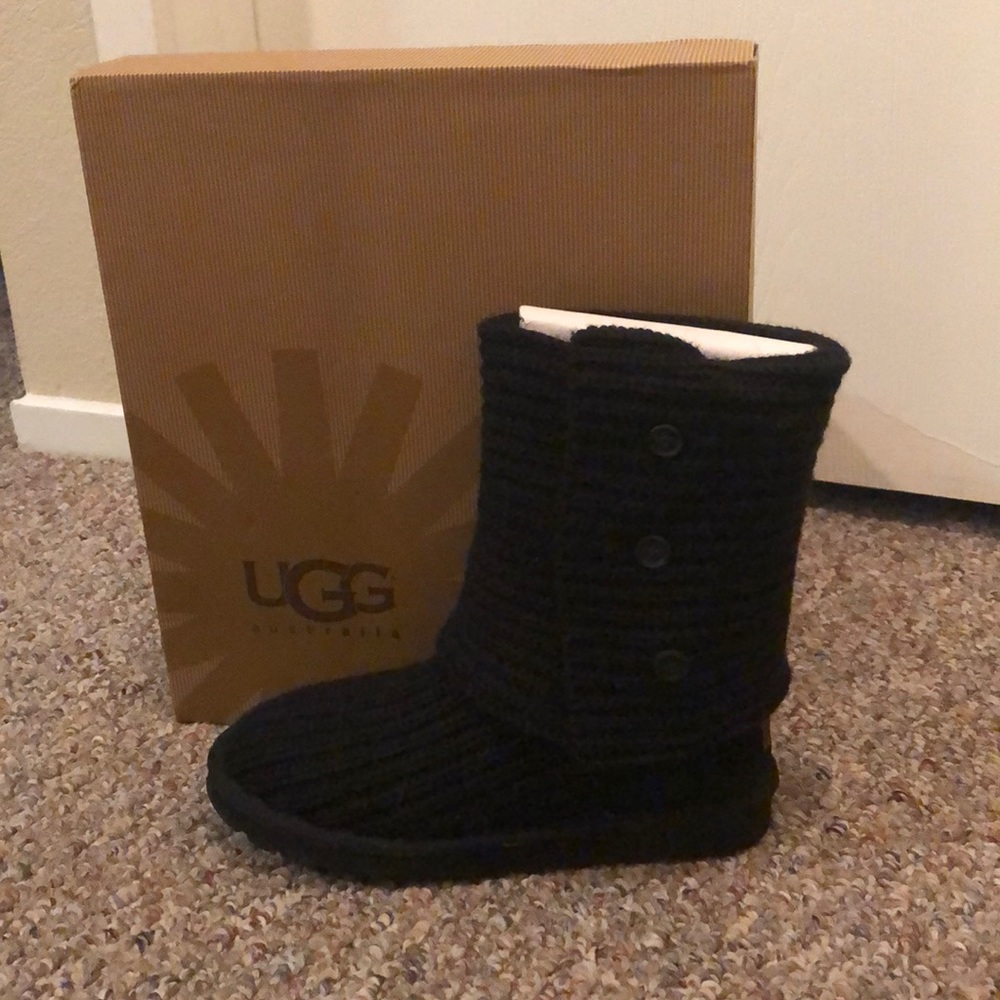 Classic Cardy Black Ugg Boots